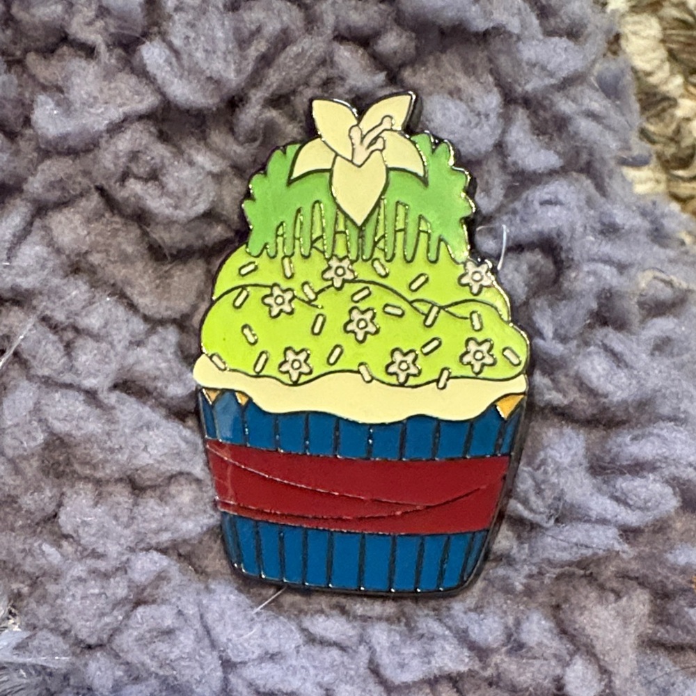Tiana Disney Green & Blue Cupcake Enamel Pin